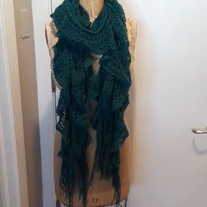 Stretchy scarf